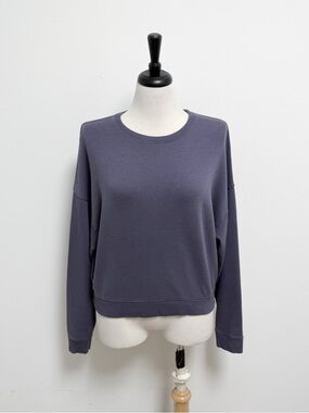 Tasc Performance Heather Purple Blue Dolman Sleeve Studio Crop Sweatshirt Medium